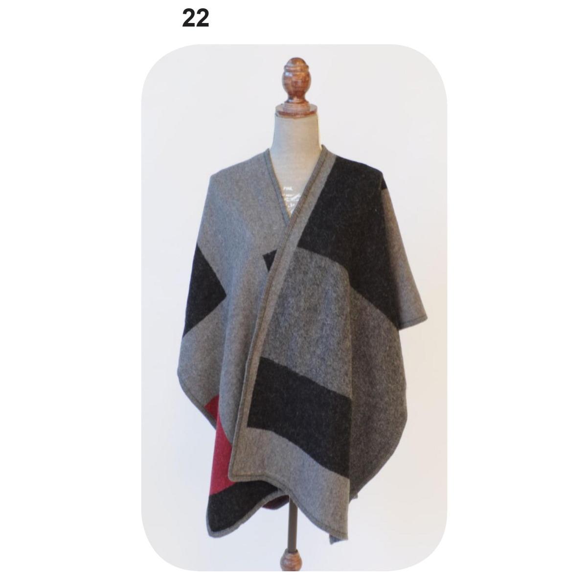 Mantella poncho monica narducci