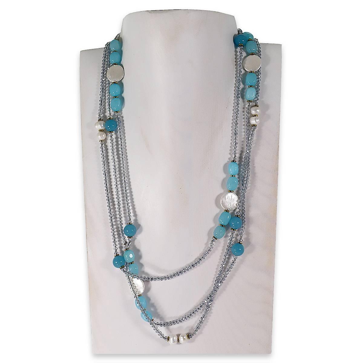 Collana montata in cristallo, perle di fiume e angelite