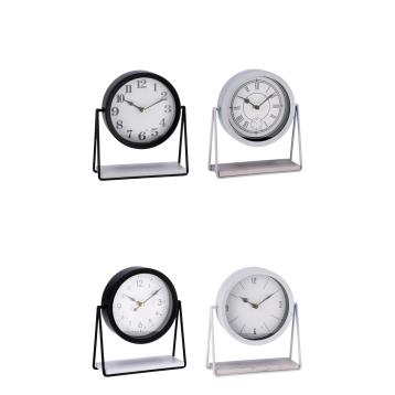 Orologio in ferro con base in mdf 18 x 6 x h21 cm
