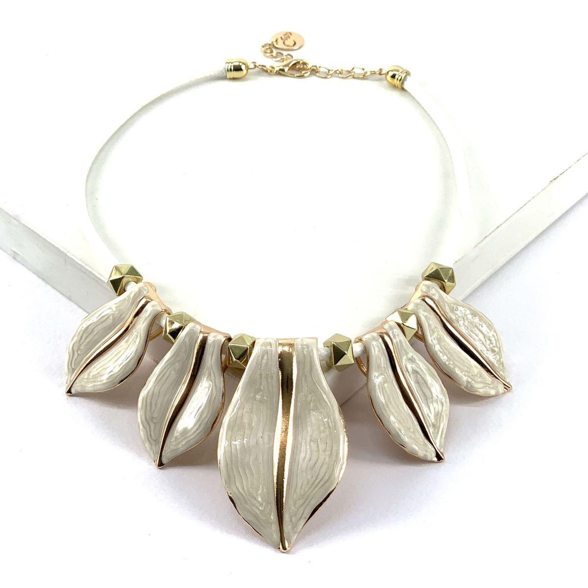Collana C63
