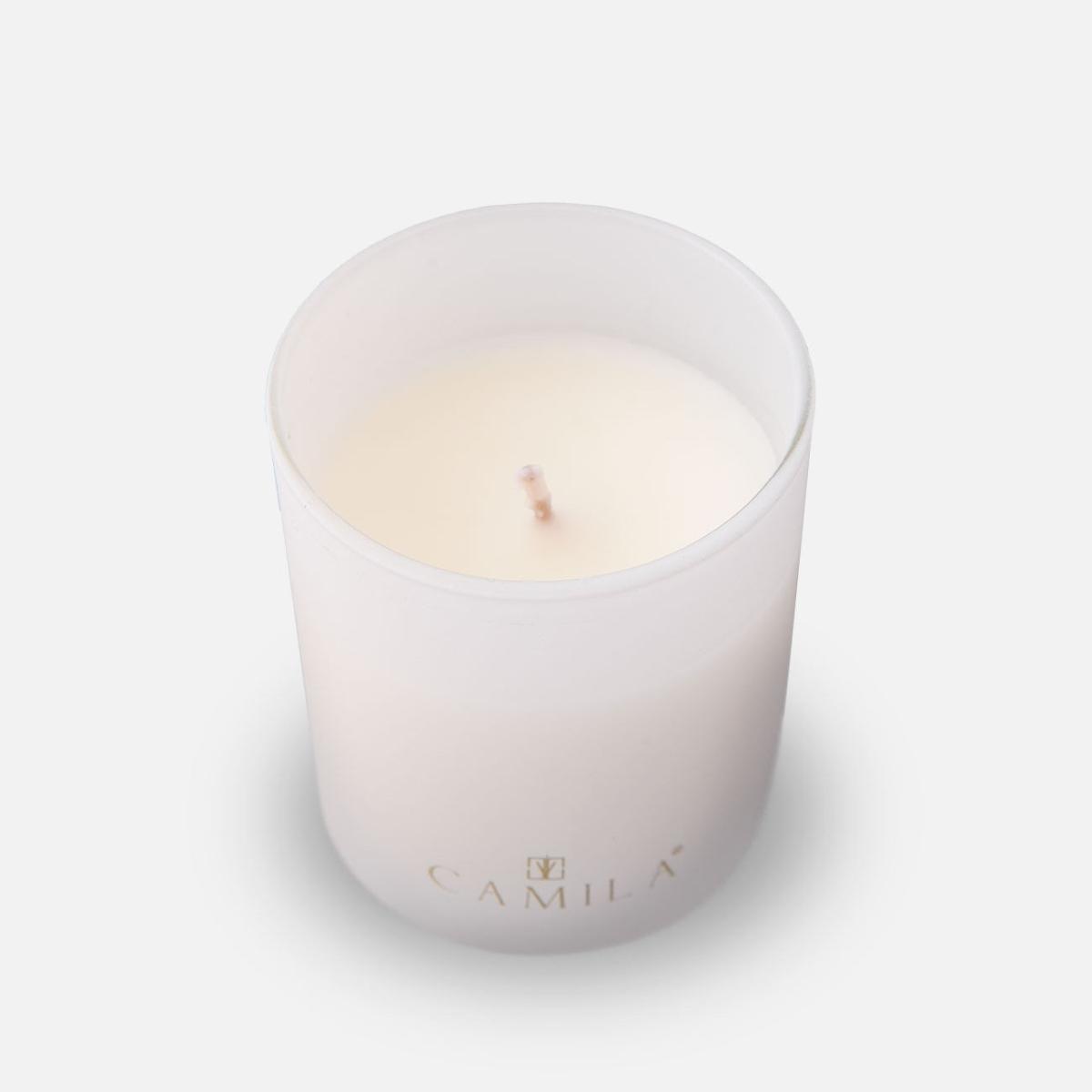 Candela profumata Capri Lux 140 gr. opaco bianco zucchero filato 7,5x h.8 cm Camila