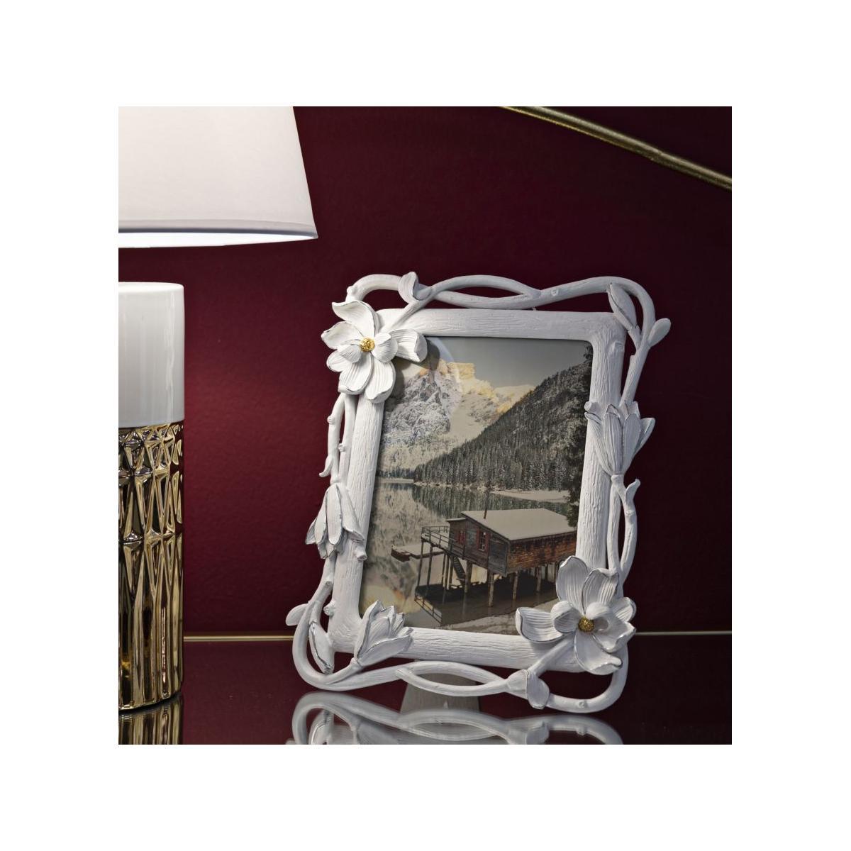 Cornice magnolia cm 23,8x2,7x28 (misura interna cm 15x20) min 2