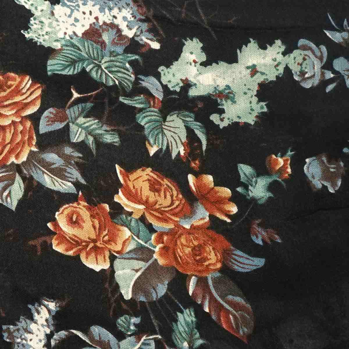 Sciarpa donna fantasia floreale in viscosa Regina Schrecker