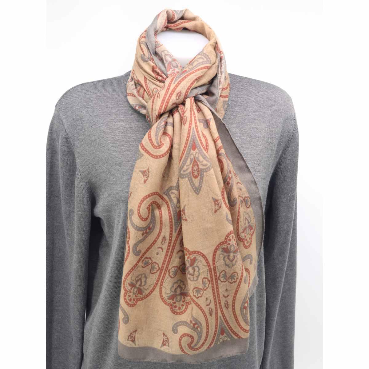 Sciarpa donna motivo paisley in poliestere Roncato