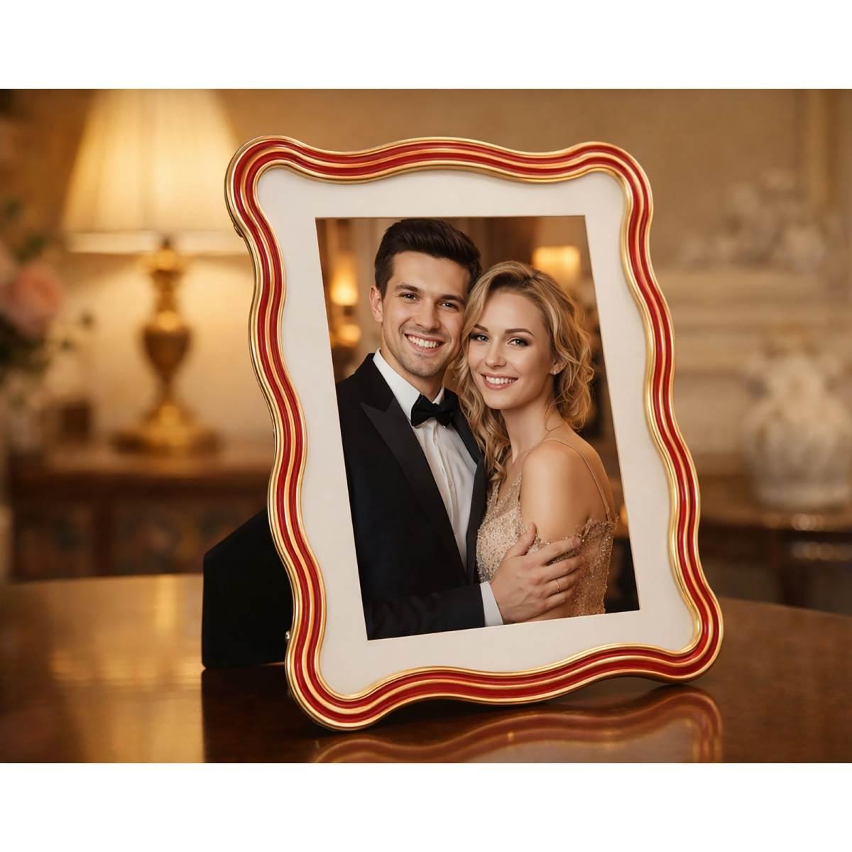 Cornice elizabeth rossa cm 22,7x1,3x27,6 (misura interna cm 20x25) min 2