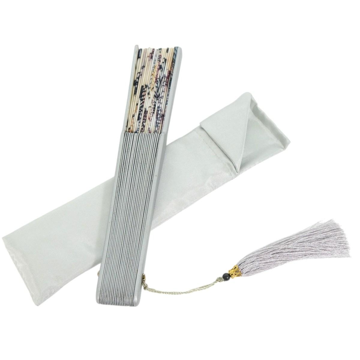 Ventaglio con stampa floreale astratta e nappina decorativa d.34 cm