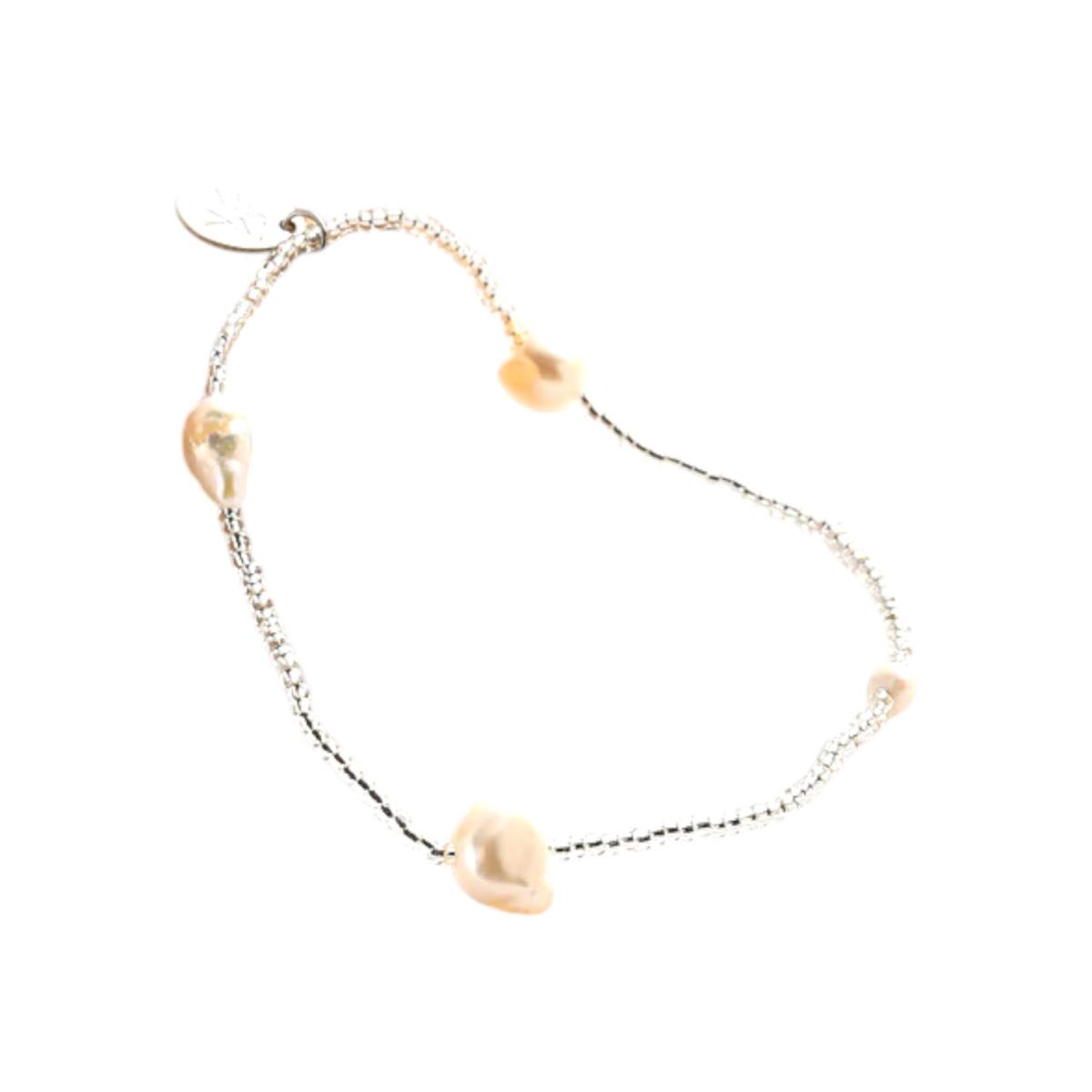 Bracciale donna in perle di fiume e perline C63