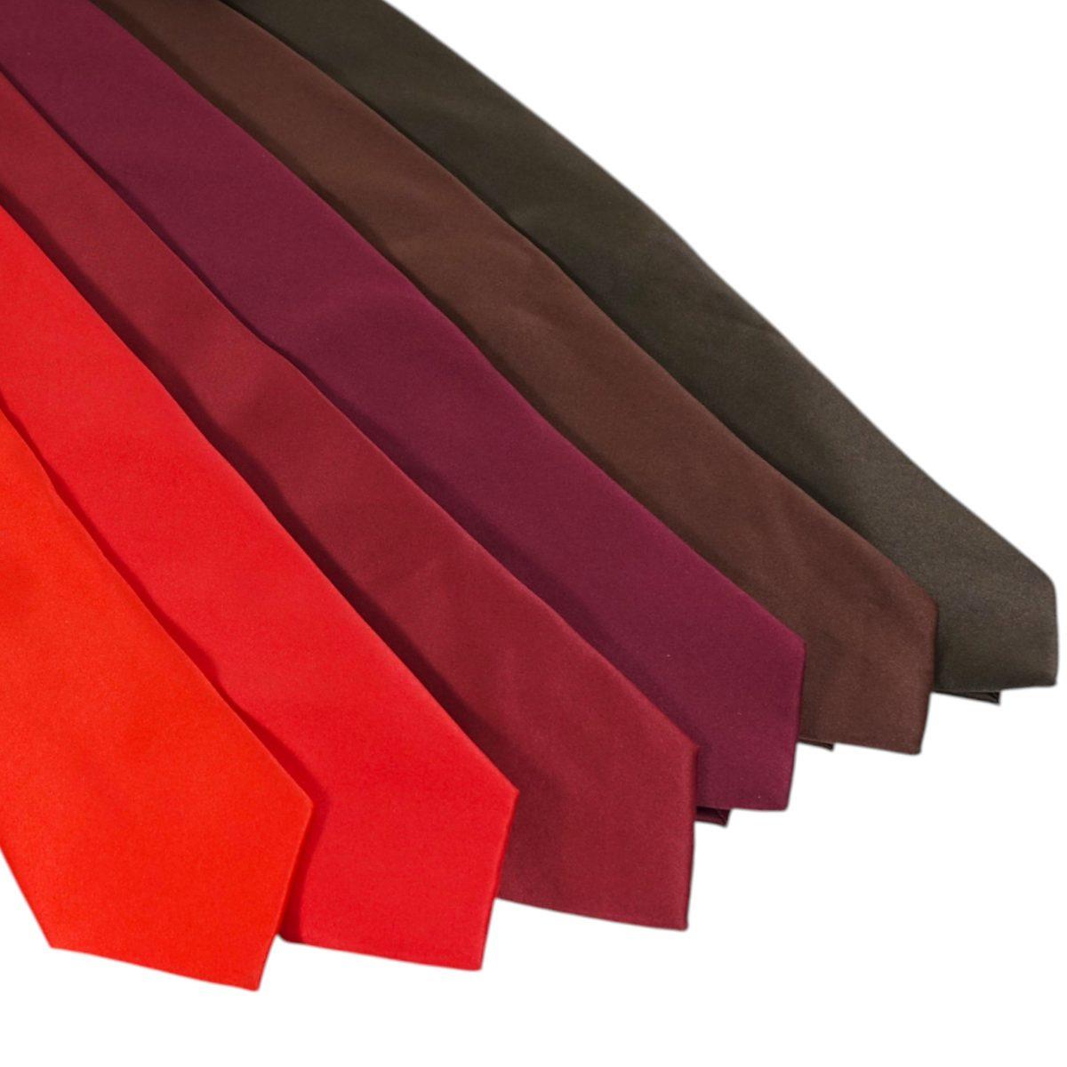 Cravatta classica uomo tinta unita liscia raso tonalità del rosso