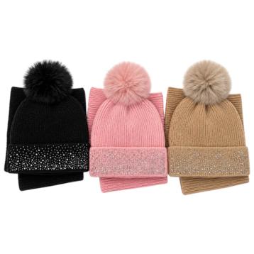 Set bimba cappello e collo brillantinato Le Kikke