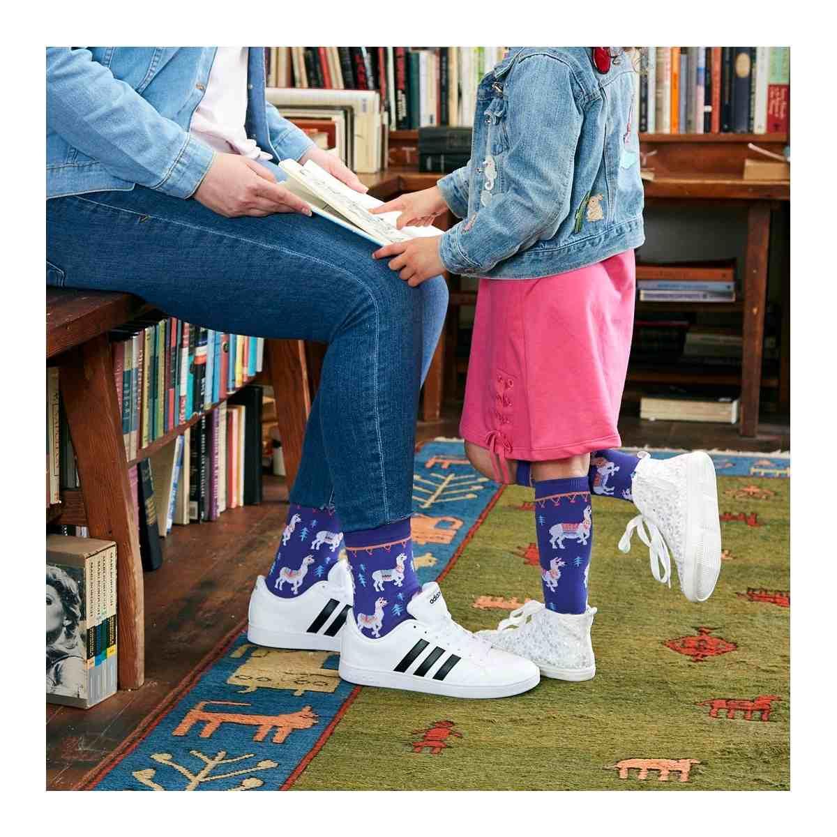 Calze regalo bambini al ginocchio esplosione d'arcobaleno - sock it to me