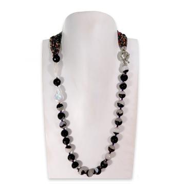 Collana in pietre dure assortite